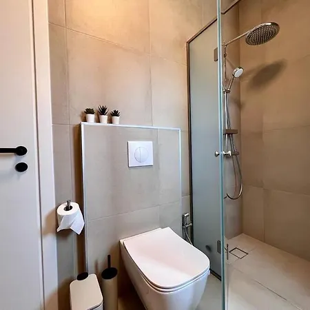 Villa Gagra - Villa With Private Pool, Air Con And Heating Pánormos Extérieur photo