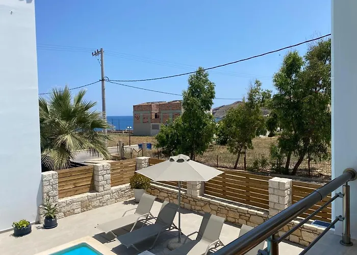 Villa Gagra - Villa With Private Pool, Air Con And Heating